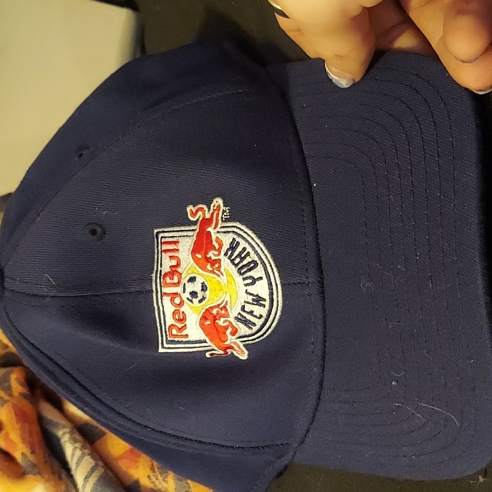 Red bull fitted cap (s/m) by adidas